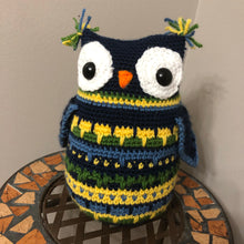 Load image into Gallery viewer, Leaping Stitch Owl (Blue, Green, Yellow)