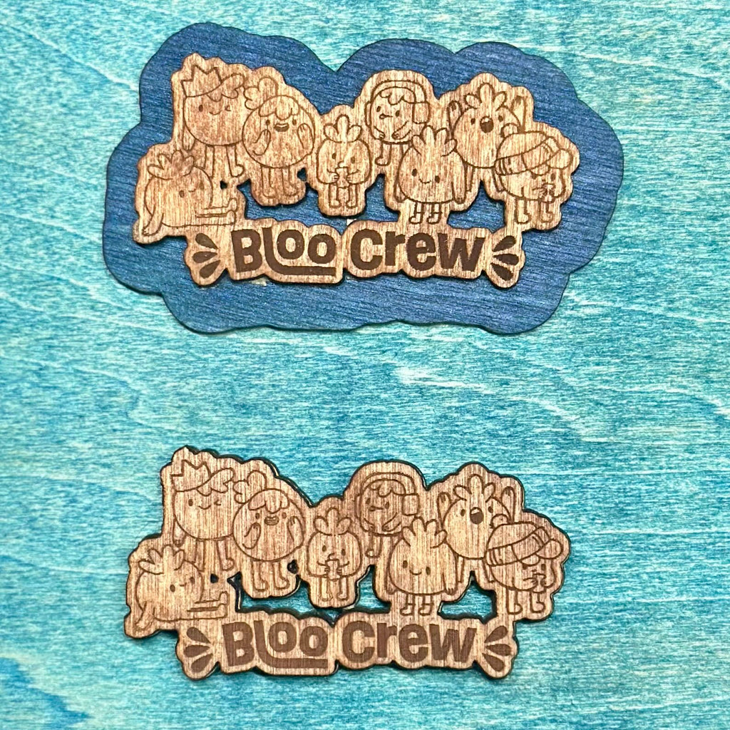 Bloo Crew Blue-Backed Wood Pin