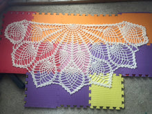 Load image into Gallery viewer, Pineapple Stitch Shawl - Customizable
