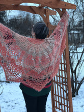 Load image into Gallery viewer, Pineapple Stitch Shawl - Customizable
