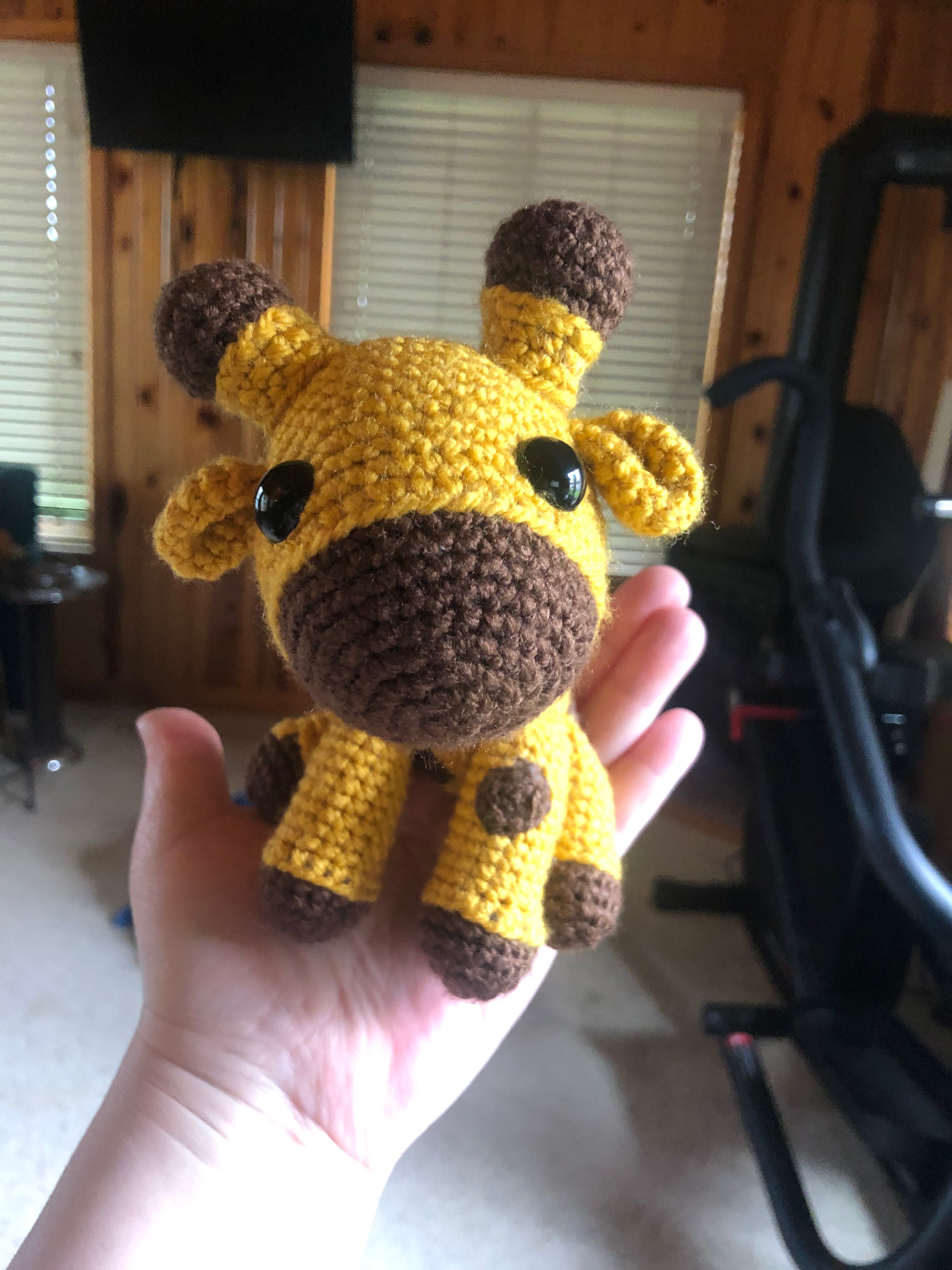 Sitting Giraffe Plushie - Customizable